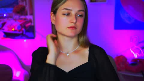 Snapshot of deboralarson chatting on 22, 1, 2025 Debora online show from 22, 1, 2025