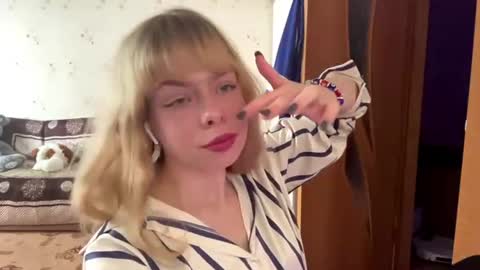 Jenny online show from 14, 7, 2026
