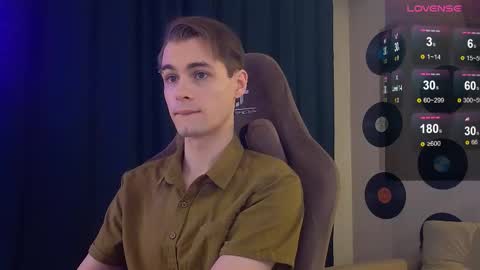 Snapshot of debugmee chatting on 29, 11, 2025 Samuel online show from 29, 11, 2025