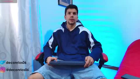 Santiago online show from 12, 1, 2026