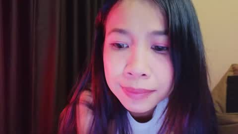 deedeedoll online show from 30, 4, 2026