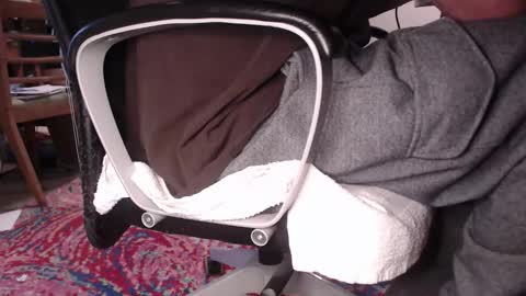 Snapshot of deeepocean chatting on 17, 10, 2025 deeepocean online show from 17, 10, 2025