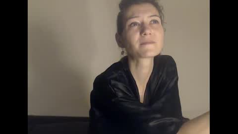 Snapshot of deelightfull chatting on 4, 12, 2024 Deelightfull online show from 4, 12, 2024