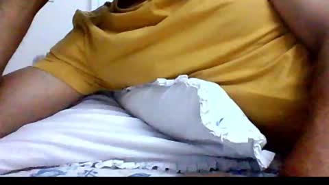 Snapshot of deepak4ualways chatting on 29, 10, 2025 sandy4umylove2014 online show from 29, 10, 2025