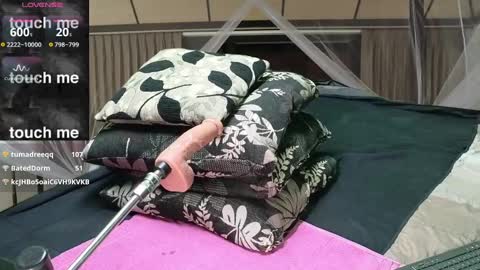 Deeply  Asian style...  Nice to meet you   thumb up me please help us. online show from 9, 3, 2025