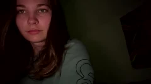 deepthroatqueen33 online show from 20, 2, 2026