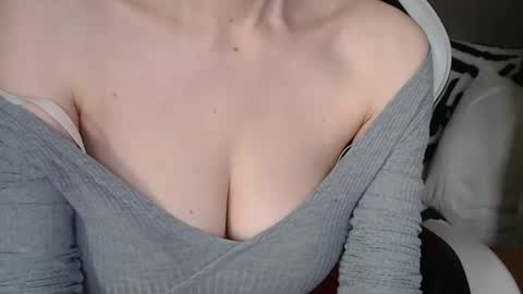 KamiDevi online show from 27, 1, 2025