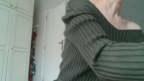 KamiDevi online show from 1, 10, 2025