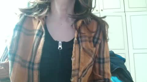 KamiDevi online show from 9, 4, 2026