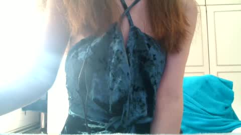 Snapshot of deessedivine chatting on 4, 7, 2026 KamiDevi online show from 4, 7, 2026