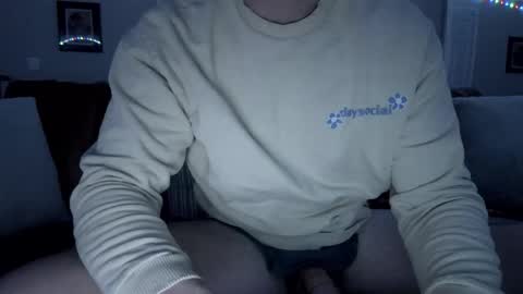 Snapshot of deeyungguy chatting on 28, 11, 2025 more content and goodies online show from 28, 11, 2025