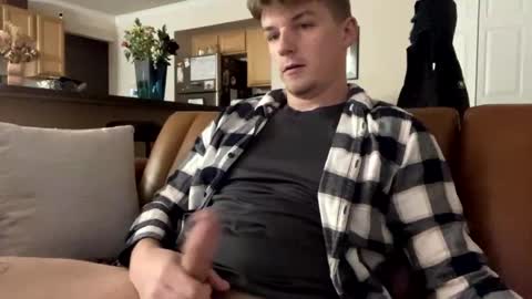 Snapshot of deeyungguy chatting on 15, 12, 2025 more content and goodies online show from 15, 12, 2025