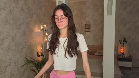 Amy online show from 5, 10, 2025