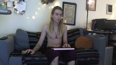 definatelyvegan online show from 12, 10, 2025