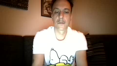 Snapshot of degrandis chatting on 30, 5, 2026 Luka Magic online show from 30, 5, 2026
