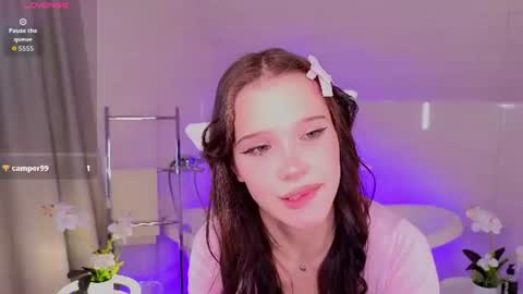 Snapshot of deibora chatting on 22, 6, 2026 Debi online show from 22, 6, 2026