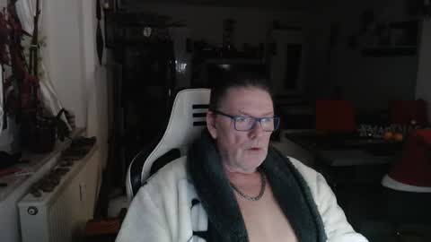 deinprinz2312 online show from 17, 12, 2025