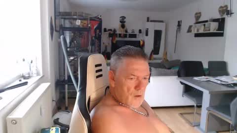 deinprinz2312 online show from 22, 6, 2026