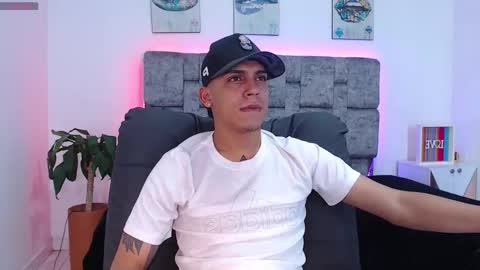 Snapshot of deivid_santoss chatting on 28, 10, 2025 Deivid online show from 28, 10, 2025