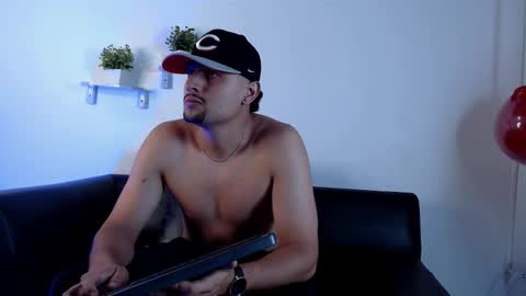 Snapshot of deivy_gram chatting on 20, 12, 2025 DEIVY online show from 20, 12, 2025