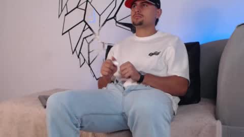 Snapshot of deivy_gram chatting on 21, 12, 2025 DEIVY online show from 21, 12, 2025