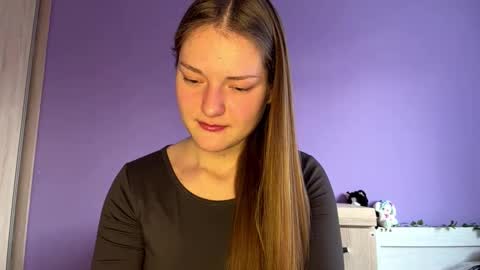 Mila online show from 27, 2, 2026