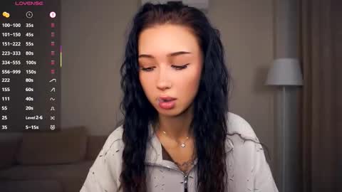 Snapshot of delanakimbral chatting on 18, 9, 2025 Hello everyone Im Tessa Make yourself comfortable. Were going to have fun together online show from 18, 9, 2025