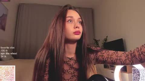 Snapshot of delanona chatting on 16, 2, 2025 Dia online show from 16, 2, 2025