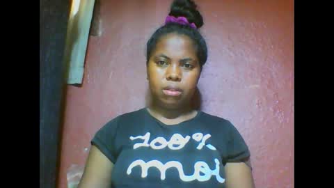 deliah712909 online show from 25, 2, 2025