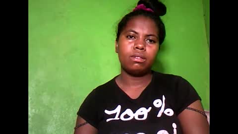 deliah712909 online show from 25, 2, 2025