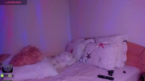 Snapshot of delicious_mila chatting on 10, 3, 2025 Mila online show from 10, 3, 2025