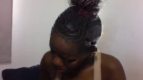 Snapshot of deliciousbabe01 chatting on 24, 6, 2026 EVAH online show from 24, 6, 2026