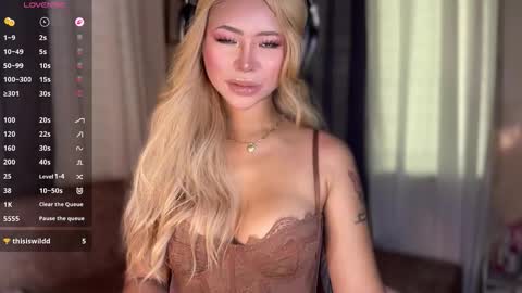 Hello your loving faye 3 online show from 28, 3, 2026