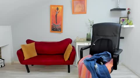 DeliciousLolly online show from 7, 10, 2025