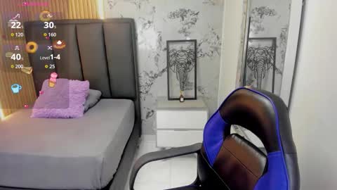 delilaquinn online show from 2, 12, 2025