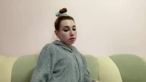 Delivery      online show from 6, 2, 2025