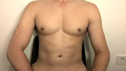 Snapshot of dellamoro chatting on 11, 6, 2026 dellamoro online show from 11, 6, 2026