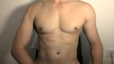 Snapshot of dellamoro chatting on 24, 6, 2026 dellamoro online show from 24, 6, 2026