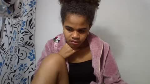 Snapshot of delphineee chatting on 11, 7, 2026 delphine online show from 11, 7, 2026