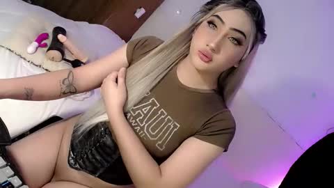 Chesca online show from 3, 12, 2025