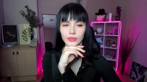 Demetra online show from 5, 3, 2026