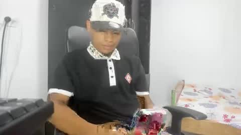 Snapshot of demol_latin chatting on 23, 12, 2024 MASTER DAV online show from 23, 12, 2024