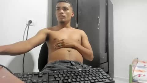 Snapshot of demol_latin chatting on 26, 12, 2024 MASTER DAV online show from 26, 12, 2024