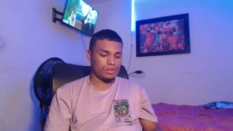 Snapshot of demol_latin chatting on 3, 10, 2025 MASTER DAV online show from 3, 10, 2025