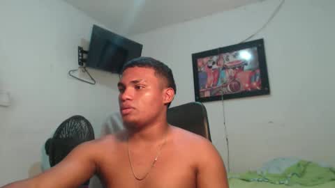 Snapshot of demol_latin chatting on 21, 11, 2025 MASTER DAV online show from 21, 11, 2025