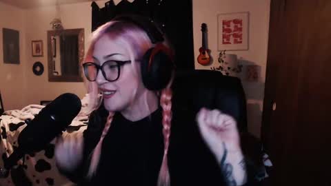 Demoness Mina online show from 19, 1, 2025