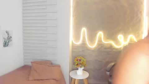 Snapshot of demy_ruiz chatting on 7, 3, 2025 demy_ruiz online show from 7, 3, 2025