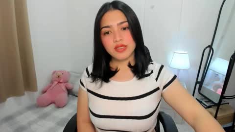 Demi online show from 24, 10, 2025