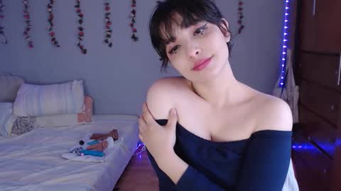 Snapshot of deni_bloom chatting on 12, 12, 2024 Denisse    schedule Monday to Friday 1300-1900 mexican time Saturday-maybe it could be a surprise IDEPENDENT MODEL online show from 12, 12, 2024
