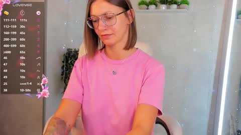 Snapshot of denise_halle chatting on 13, 9, 2025 Elina online show from 13, 9, 2025